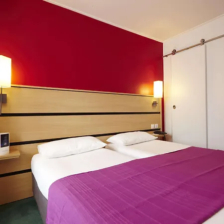 Hotel Kyriad 10 - Canal Saint Martin - Republique