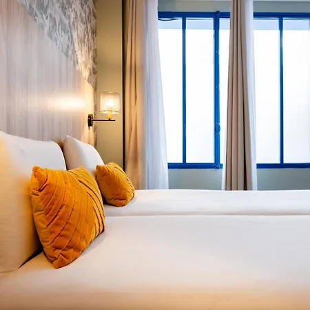 Hotel Kyriad 10 - Canal Saint Martin - Republique Paris