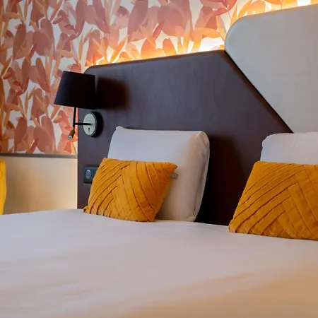 Hotel Kyriad 10 - Canal Saint Martin - Republique