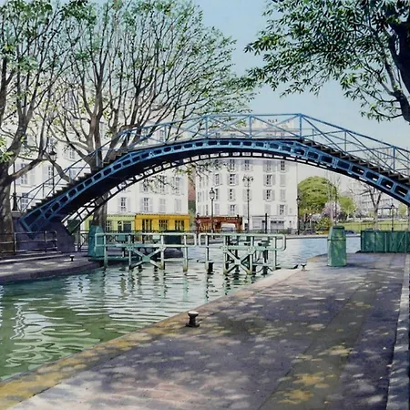 Kyriad 10 - Canal Saint Martin - République Hotel