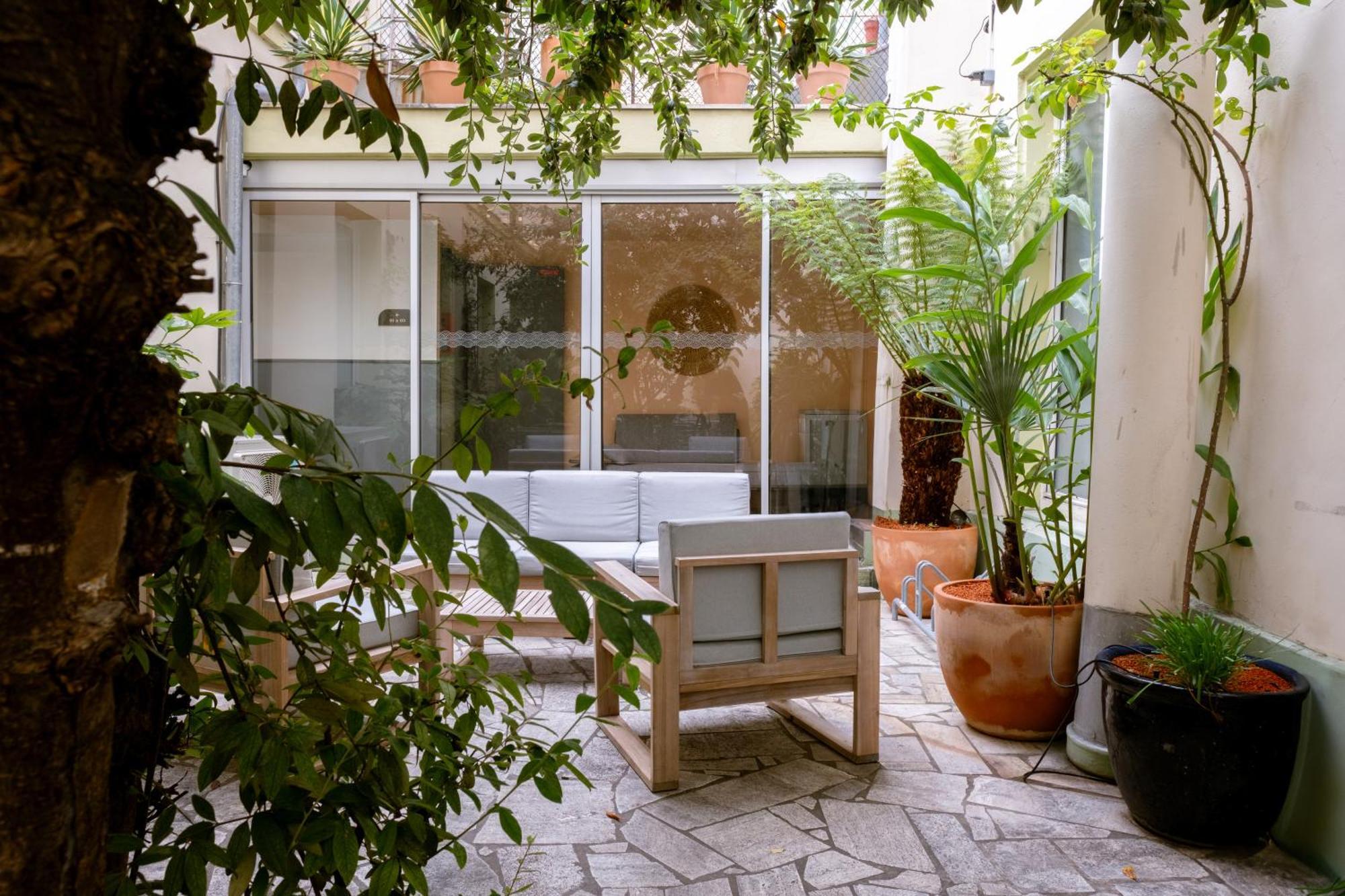 Kyriad 10 - Canal Saint Martin - Republique Hotel Paris