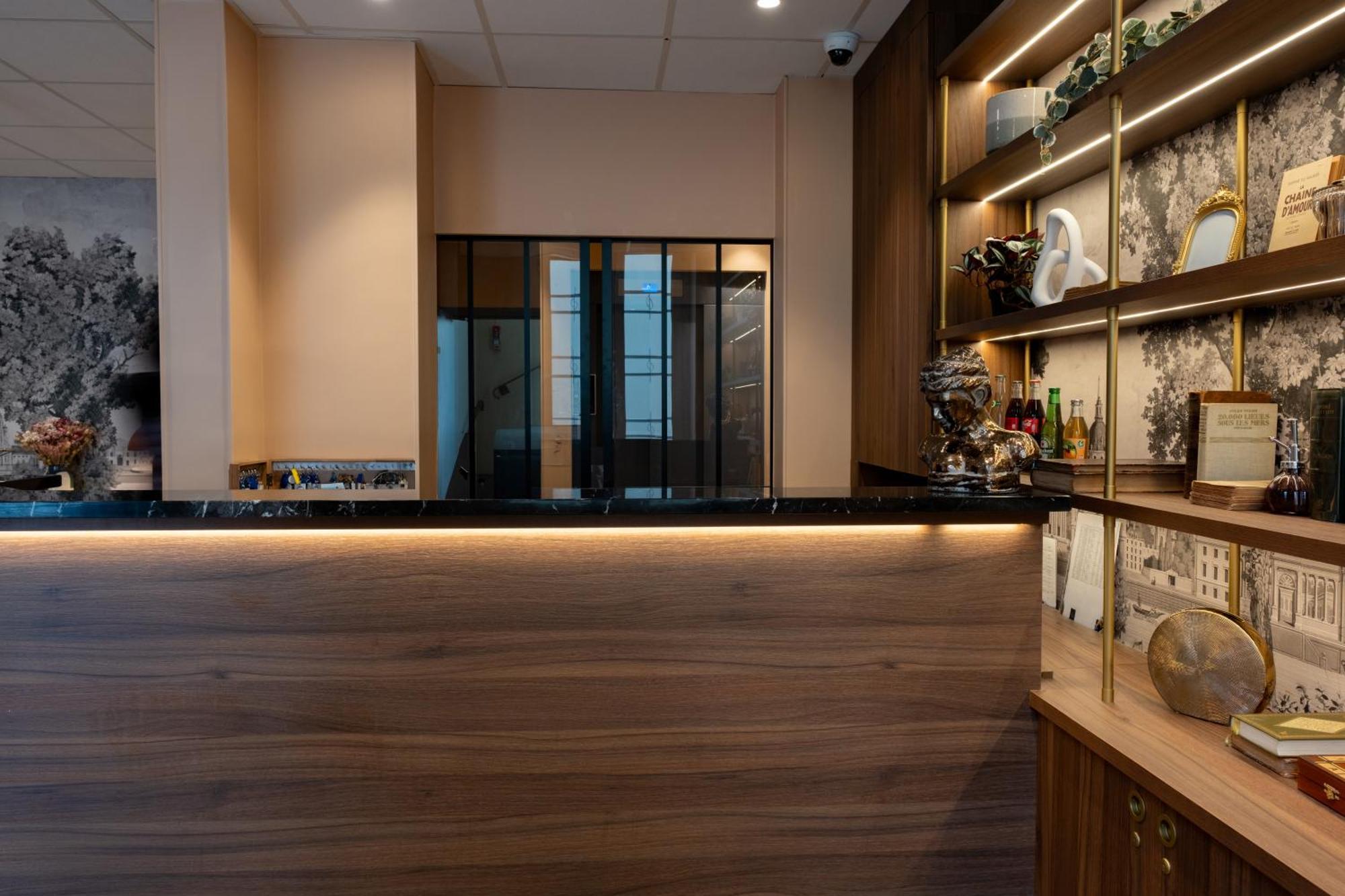 Kyriad 10 - Canal Saint Martin - Republique 3*