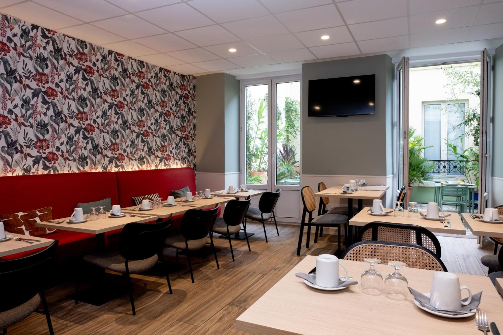 Kyriad 10 - Canal Saint Martin - Republique Hotel Paris