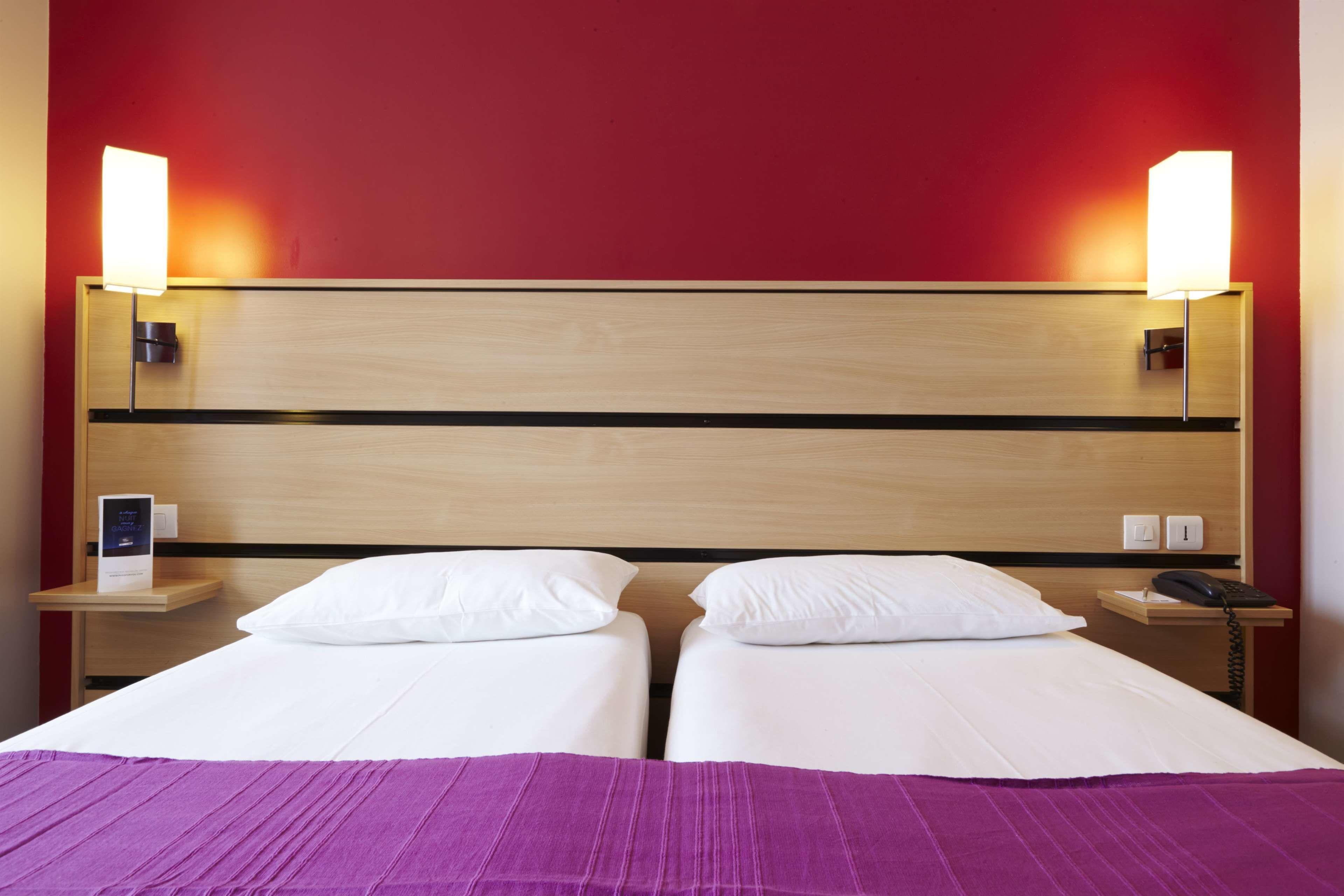 Hotel Kyriad 10 - Canal Saint Martin - Republique 3*