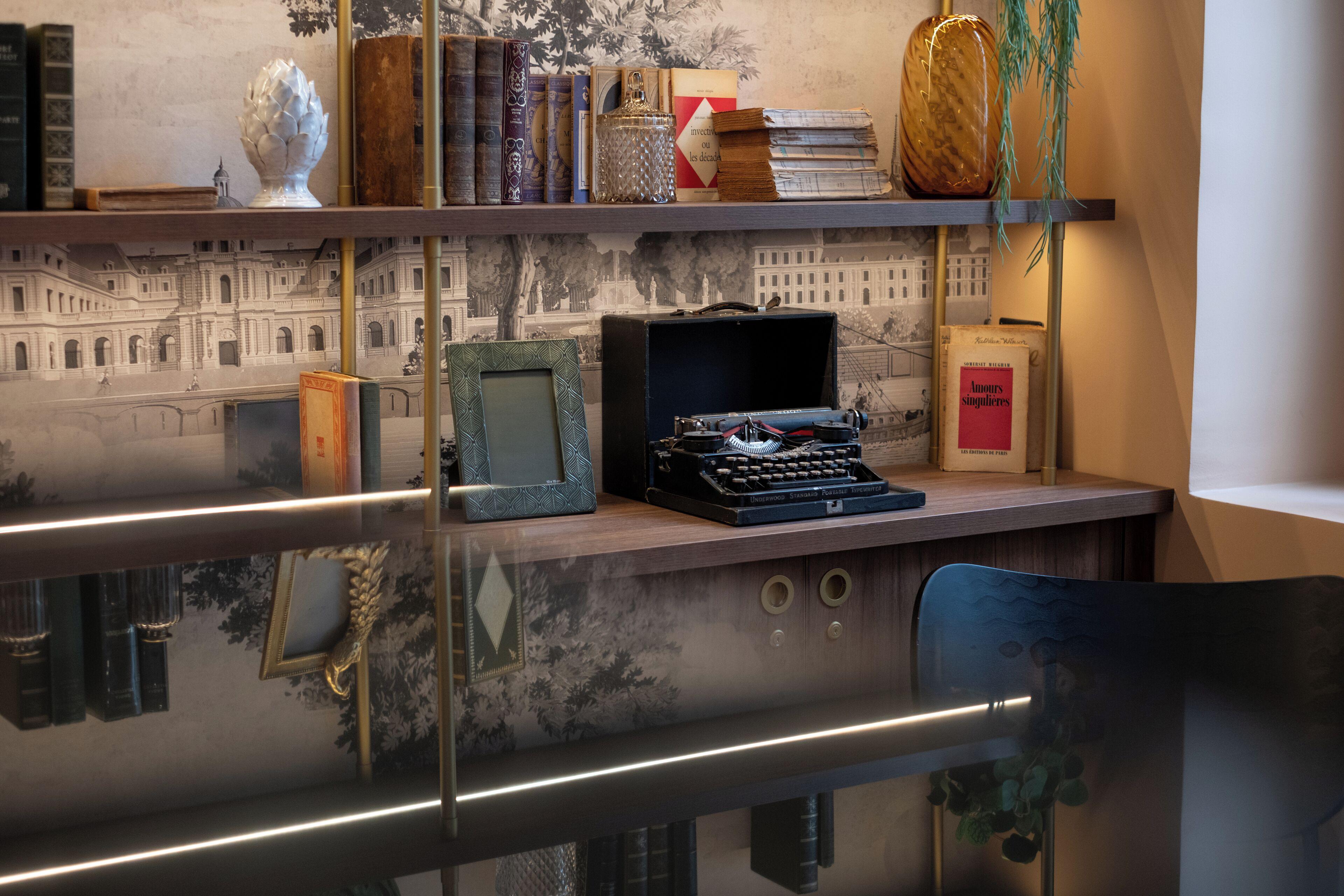 Kyriad 10 - Canal Saint Martin - Republique 3*